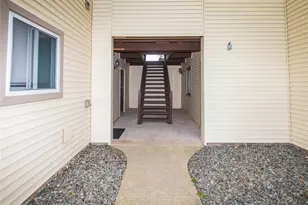 25 Village Park Dr, Fishkill, NY 12524 - Photo 28