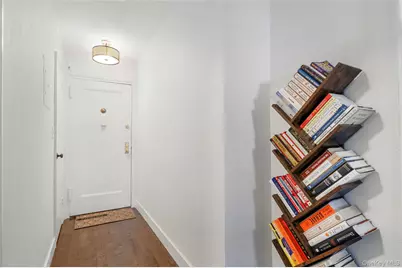 320 S Broadway #T2, Tarrytown, NY 10591 - Photo 4