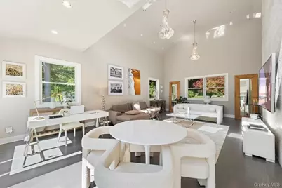 1570 Journeys End Road, Croton on Hudson, NY 10520 - Photo 14