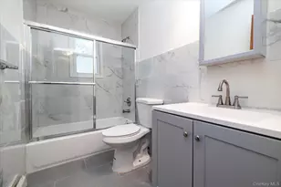 118 Coolidge Ave, Amityville, NY 11701 - Photo 12