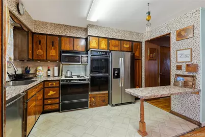 2824 Zulette Avenue, Bronx, NY 10461 - Photo 14