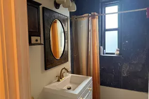 30 Clinton Pl, New Rochelle, NY 10801 - Photo 4