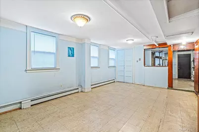 5523 Van Cleef Street, Flushing, NY 11368 - Photo 6