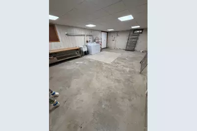 11 North Street, Glen Cove, NY 11542 - Photo 10