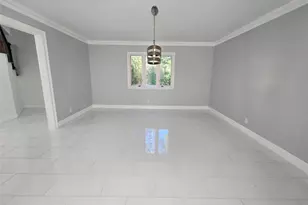 32 Valley Rd, Old Westbury, NY 11568 - Photo 16