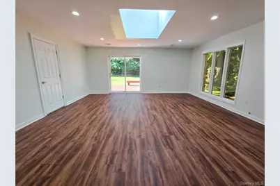 32 Valley Road, Old Westbury, NY 11568 - Photo 42