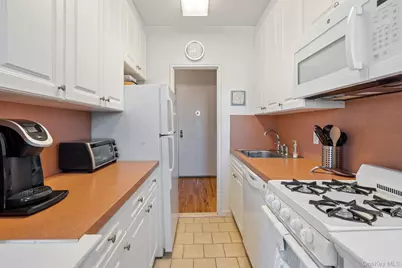 16 Main #3C, East Rockaway, NY 11518 - Photo 16