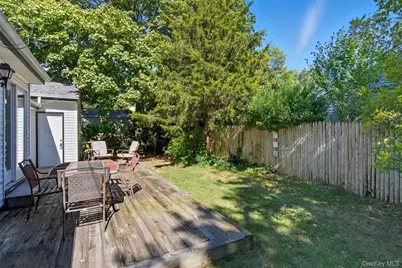 290 5th Street, East Northport, NY 11731 - Photo 18