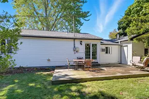 290 5th St, East Northport, NY 11731 - Photo 16