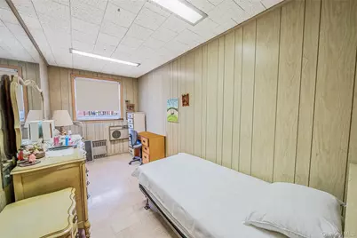 1932 W 13th Street, Brooklyn, NY 11223 - Photo 18