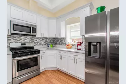1283 E 223rd Street, Bronx, NY 10466 - Photo 34