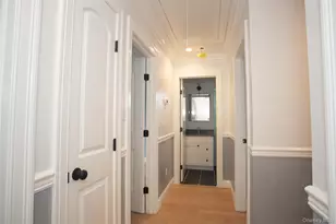 87 S 31st St, Wyandanch, NY 11798 - Photo 8