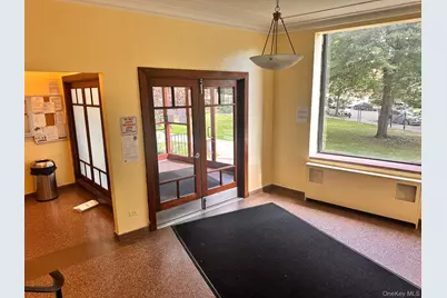 150-11 72nd Road #6F, Flushing, NY 11367 - Photo 8