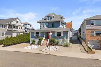 188 Beach 123rd Street, Rockaway Park, NY 11694 - Photo 2