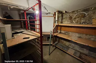 67-66 79th St, Middle Village, NY 11379 - Photo 32