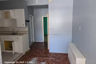 67-66 79th St, Middle Village, NY 11379 - Photo 16