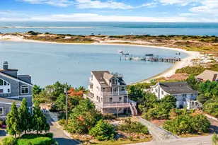 240A Oak Beach Rd, Babylon, NY 11702 - Photo 4