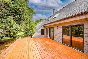 52 Admirals Dr E, Bay Shore, NY 11706 - Photo 20