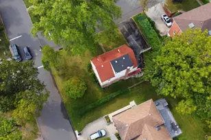 106 Grandview Ave, Great Neck, NY 11020 - Photo 28