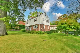 106 Grandview Ave, Great Neck, NY 11020 - Photo 32