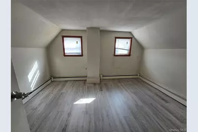 229 Rushmore Avenue, Carle Place, NY 11514 - Photo 6