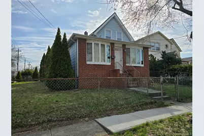 229 Rushmore Avenue, Carle Place, NY 11514 - Photo 2