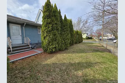 229 Rushmore Avenue, Carle Place, NY 11514 - Photo 14