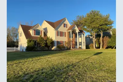 1 Pal Court, Shoreham, NY 11786 - Photo 2