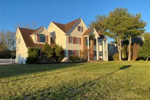 1 Pal Ct, Shoreham, NY 11786 - Photo 2