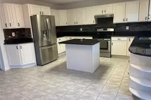 1 Pal Ct, Shoreham, NY 11786 - Photo 6