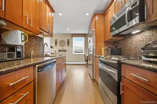 290 Atlantic Ave, East Rockaway, NY 11518 - Photo 18