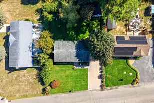 45 Lukens Ave, Brentwood, NY 11717 - Photo 2