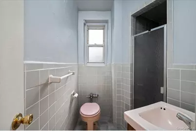 4320 Van Cortlandt Park East #4C, Bronx, NY 10470 - Photo 16