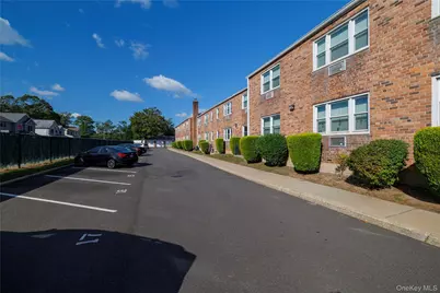 4030 Jerusalem Ave. #1B, Seaford, NY 11783 - Photo 22