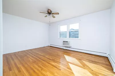 4030 Jerusalem Ave. #1B, Seaford, NY 11783 - Photo 8