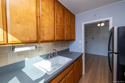 4030 Jerusalem Ave. #1B, Seaford, NY 11783 - Photo 14