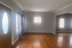 1361 Star Ave, Elmont, NY 11003 - Photo 14