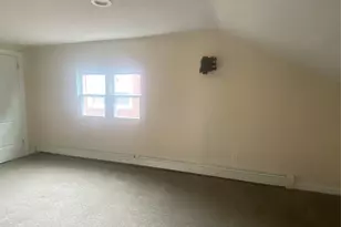 1361 Star Ave, Elmont, NY 11003 - Photo 24