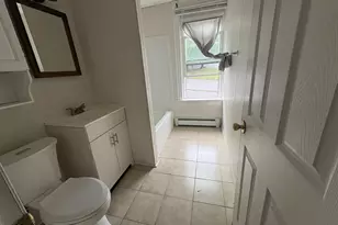 28 California Ave, Middletown, NY 10940 - Photo 8