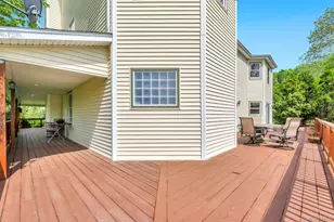 506 Moriches-Middle Island Road, Manorville, NY 11949 - Photo 12