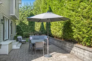 635 Bleeker Ave, Mamaroneck, NY 10543 - Photo 30