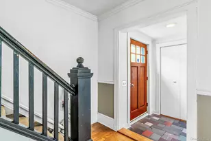 9450 Old Sound Ave, Mattituck, NY 11952 - Photo 10