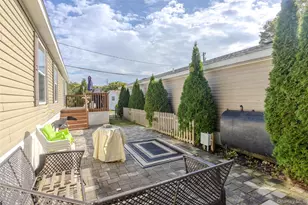 1795 Osborne Ave, Riverhead, NY 11901 - Photo 30