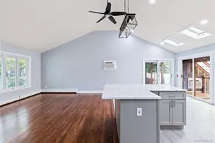 348 Hauser Ave, Holbrook, NY 11741 - Photo 10