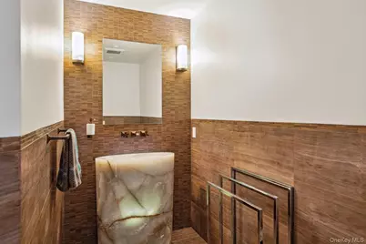 521 Dune Road, Westhampton Beach, NY 11978 - Photo 14