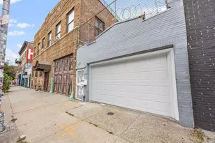 21 Thames St, Brooklyn, NY 11206 - Photo 2