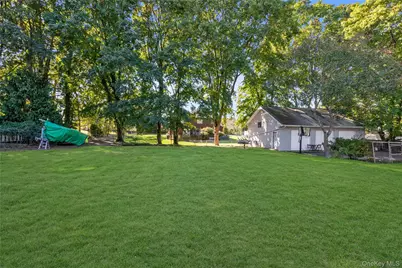 1462 Motor Parkway, Islandia, NY 11749 - Photo 22