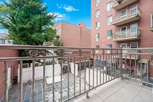 35-06 Leavitt St, Flushing, NY 11354 - Photo 8