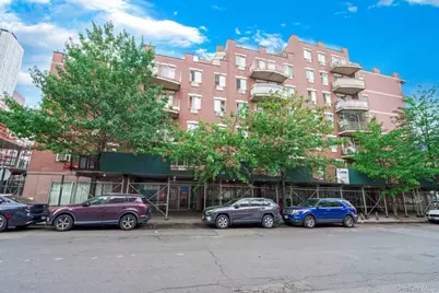 35-06 Leavitt Street #3K, Flushing, NY 11354 - Photo 1