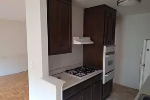 636 N Terrace Ave, Mount Vernon, NY 10552 - Photo 6